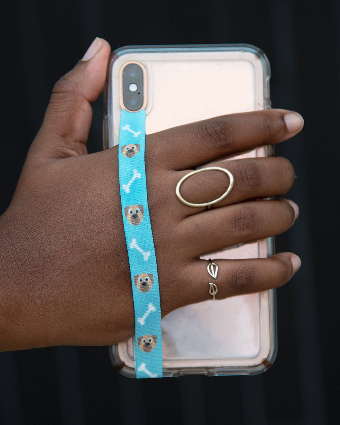 Puppy smartphone strap