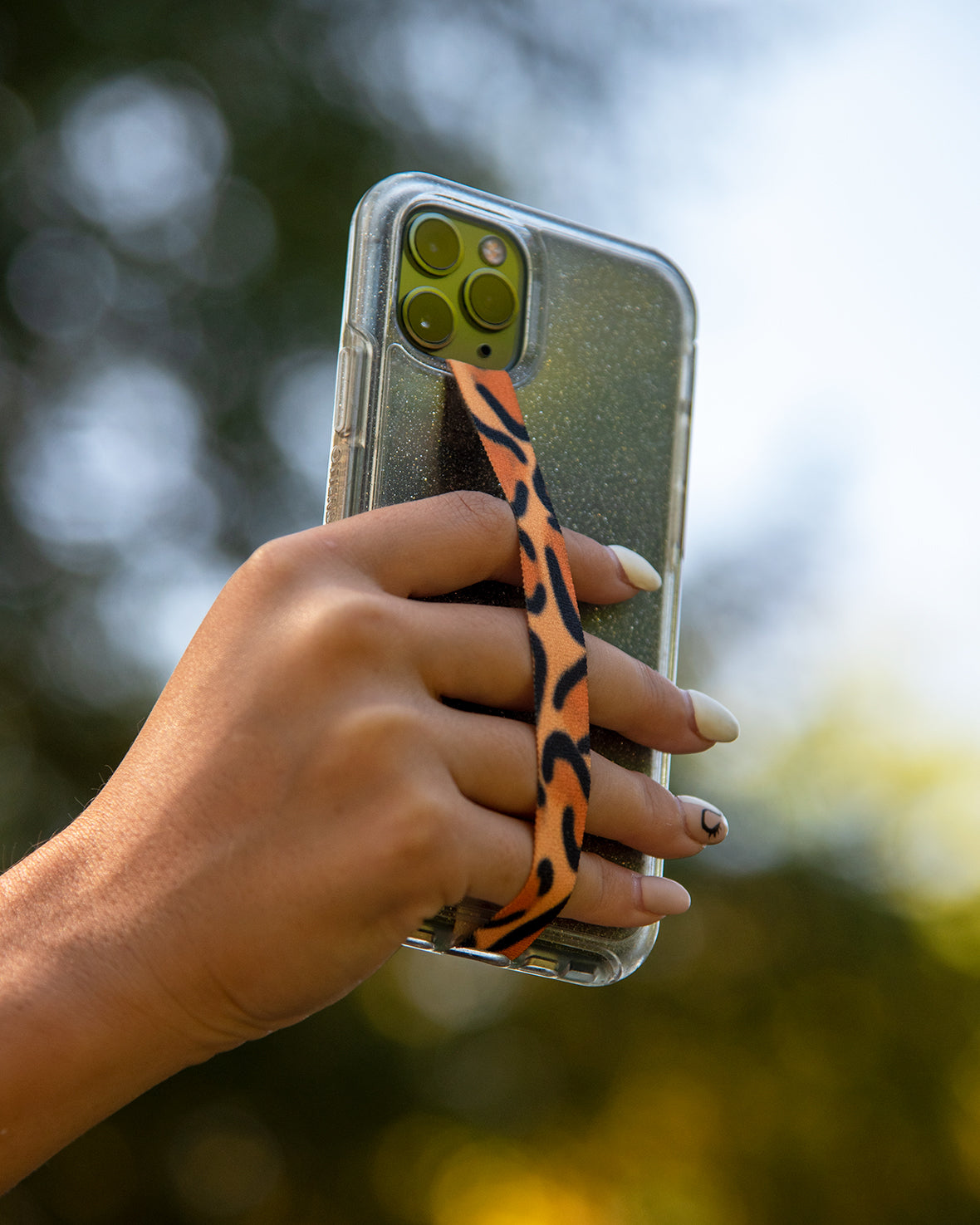 cheetah smartphone strap