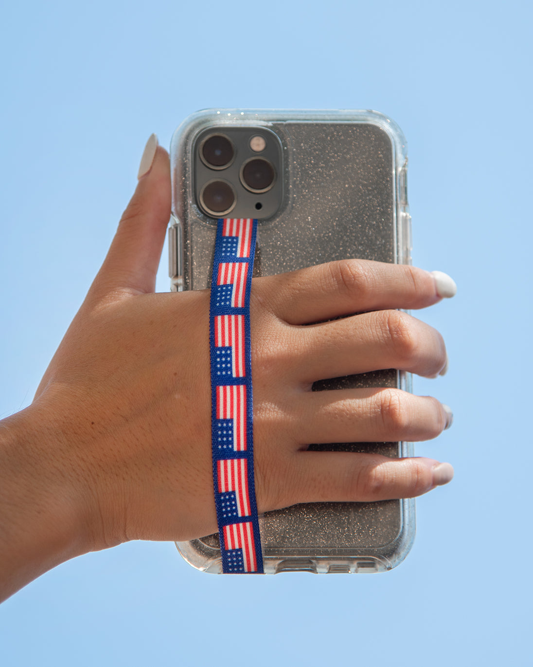 Patriotic smartphone strap